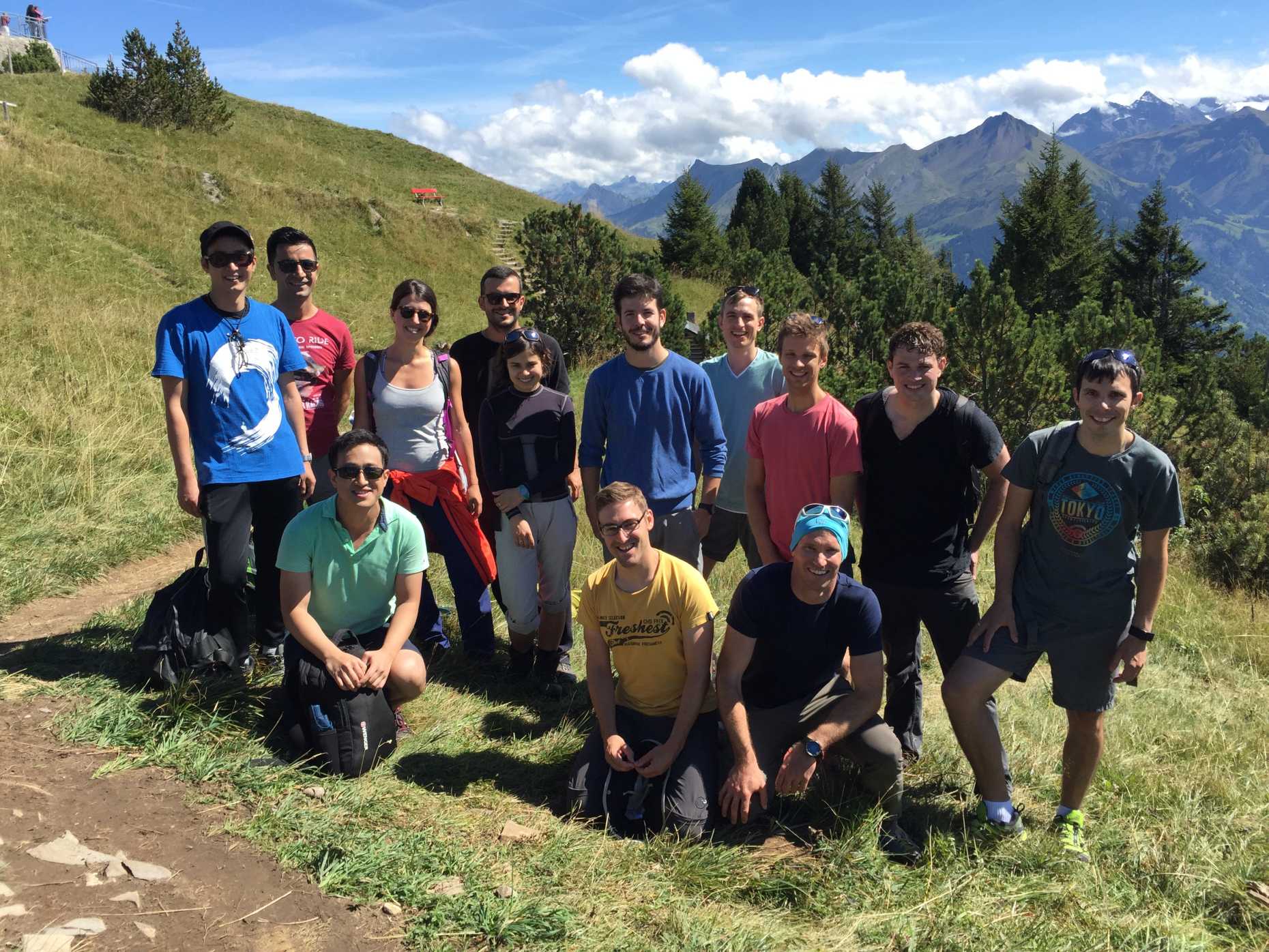 Enlarged view: Group hike to Stanserhorn!